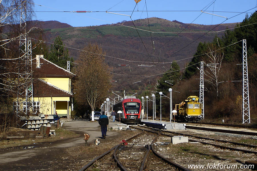 ЖП гара Долно Камарци - общ изглед