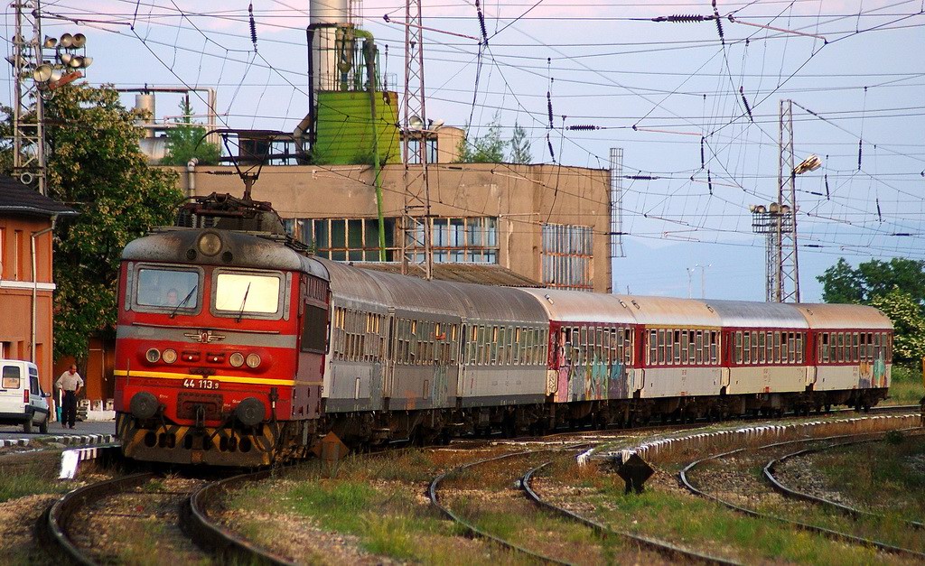 "Сърбинът" с горнооряховска маиина
