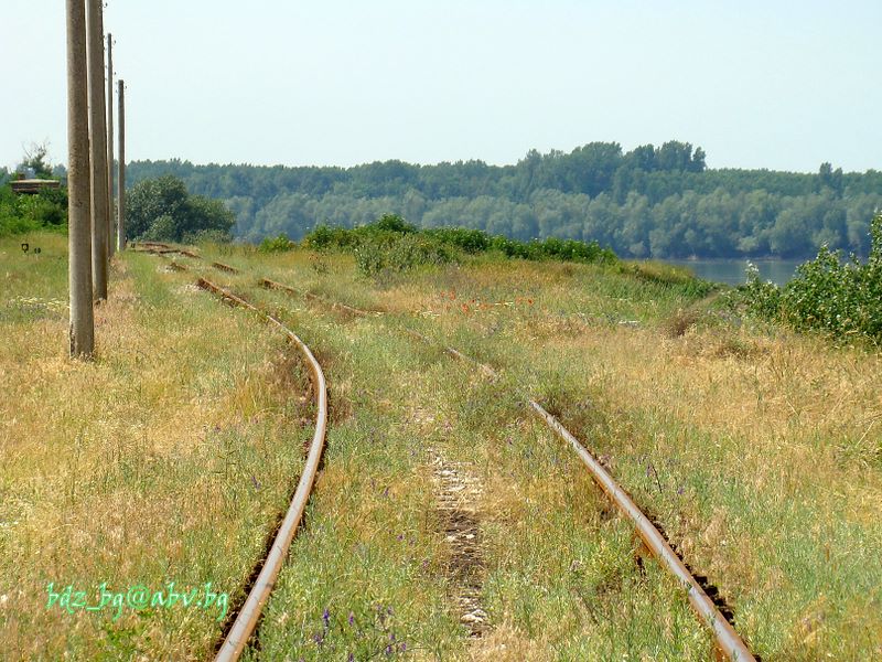 Гърловината на гара Черквица.