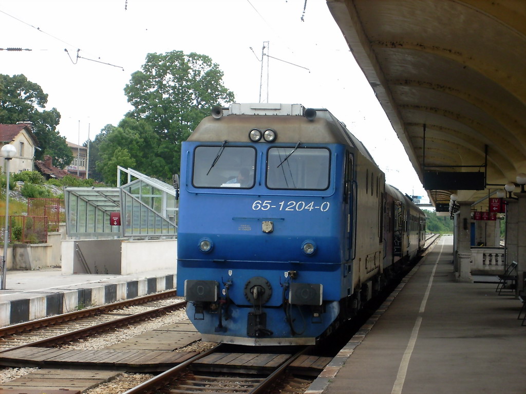 65 12 04 