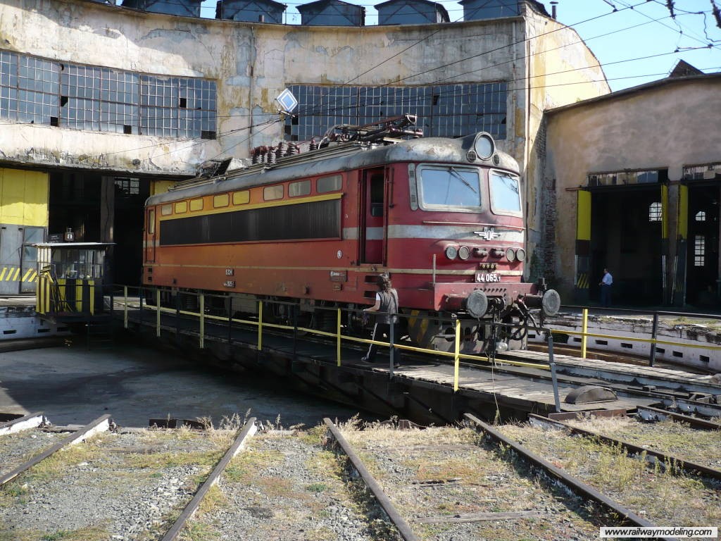 44065.1