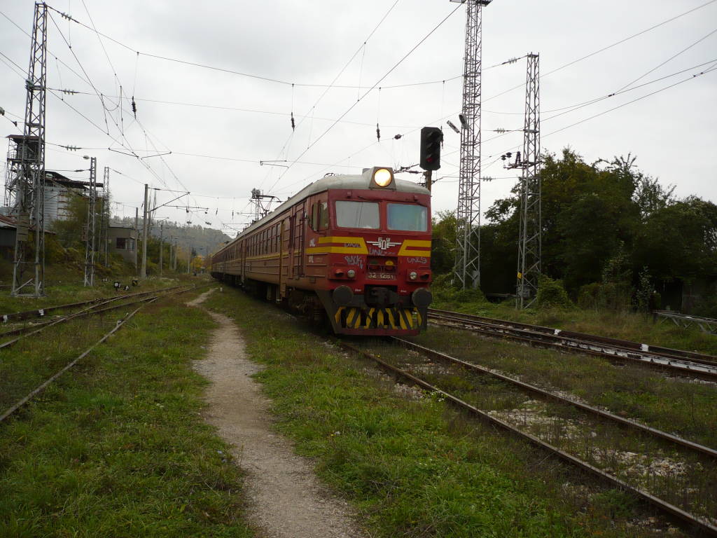 32127/128