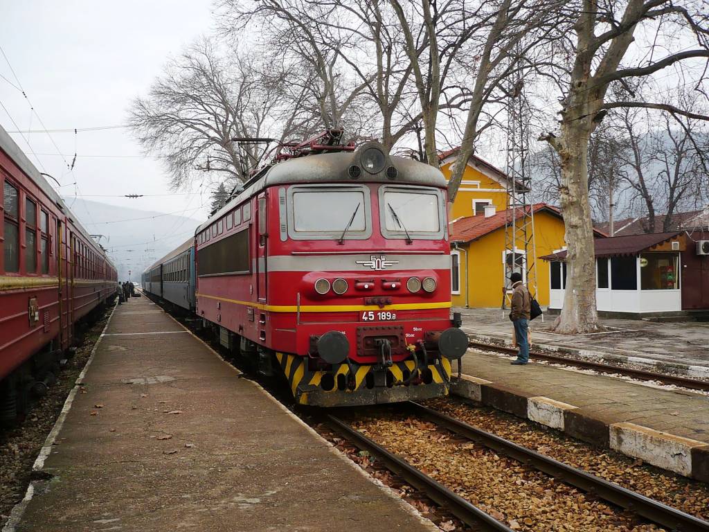 45 189.8 начело на Хебъра