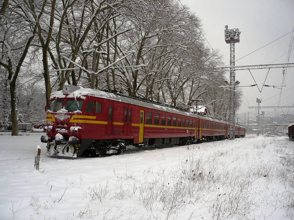 32 113.3/114.1 в Габрово