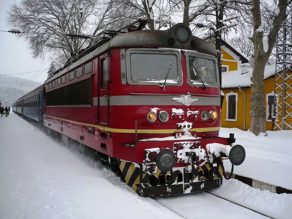 44 114.7 начело Хебъра
