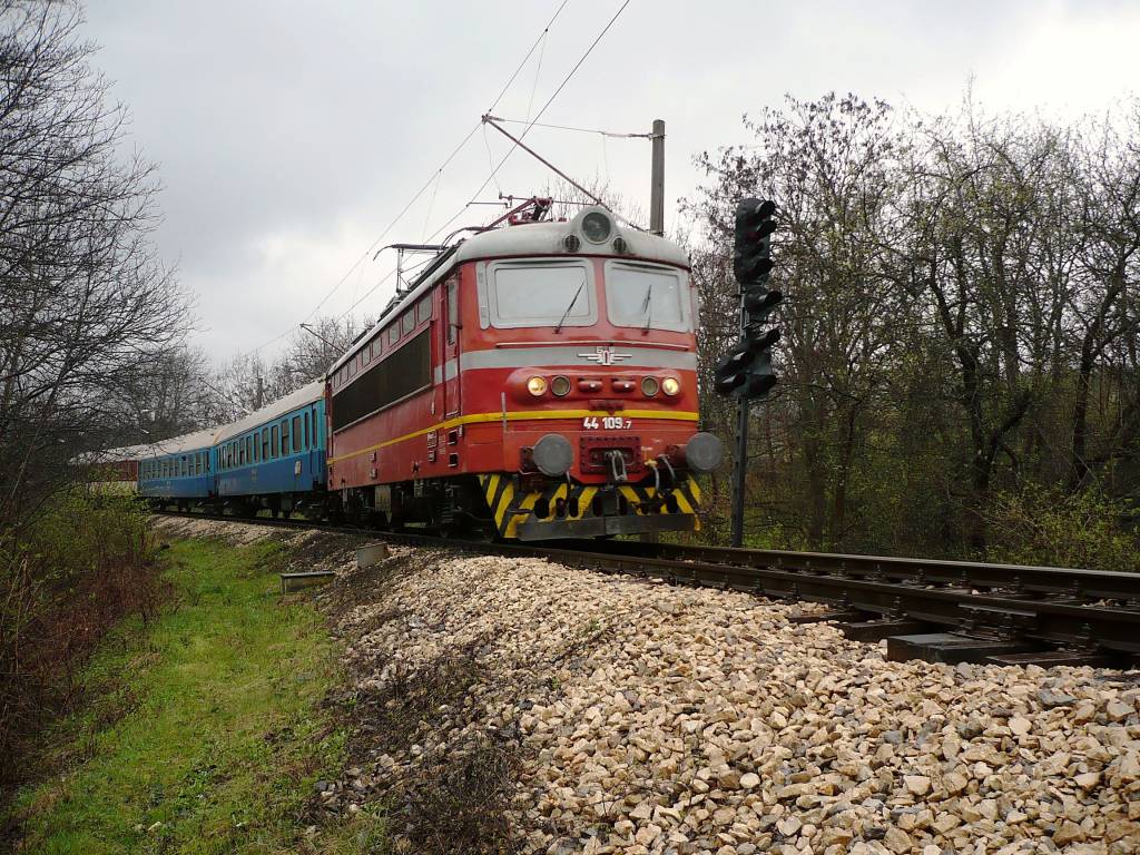 44 109.7 начело ПВ 40102