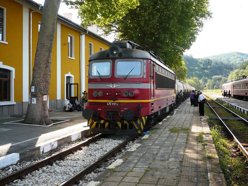 ЛТВ 40702 начело с 45 191.4