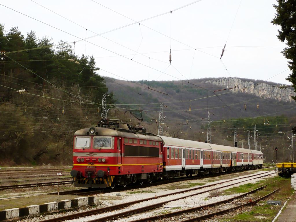 45 204.5 на Хебъра