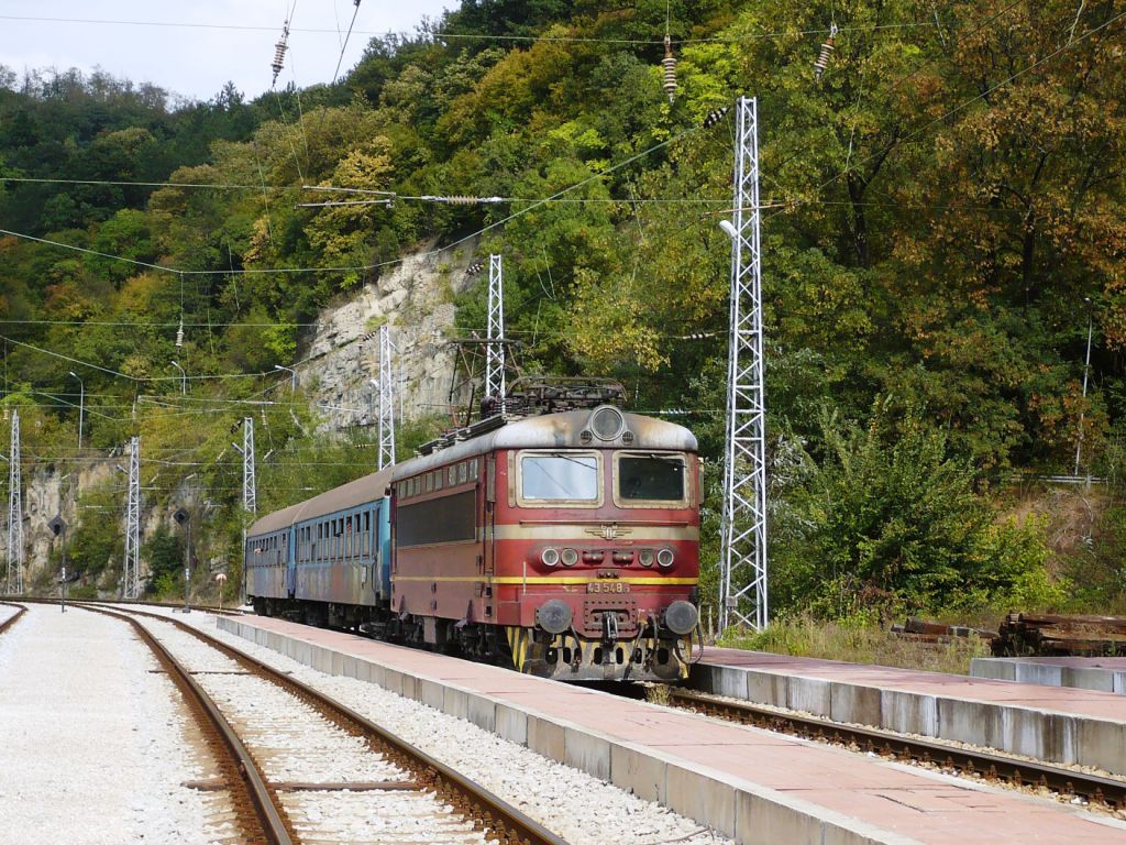 43 548.7 с 40103