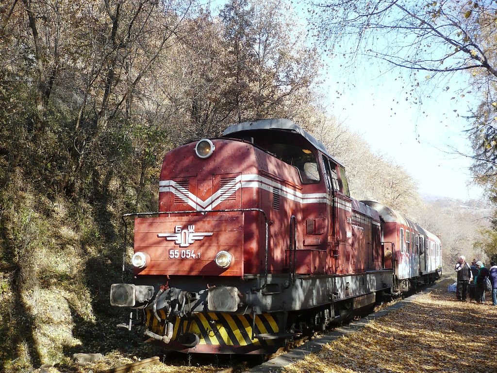 55 054.1 с 60274 на спирка Къриелево