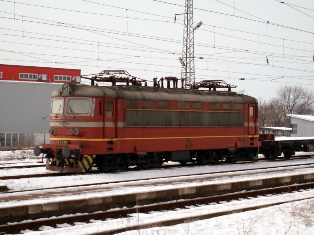 43 511