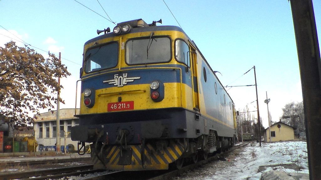 Локомотив 46 211.9