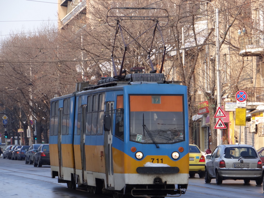 711 на линия 7