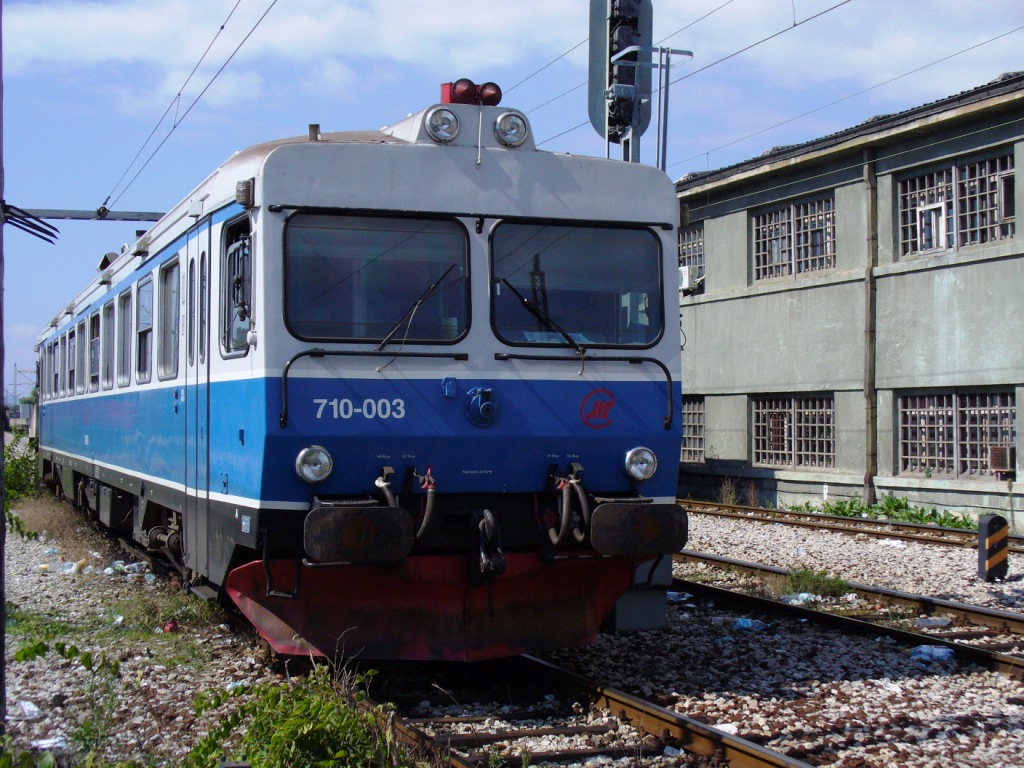 Motorni voz 710-003
