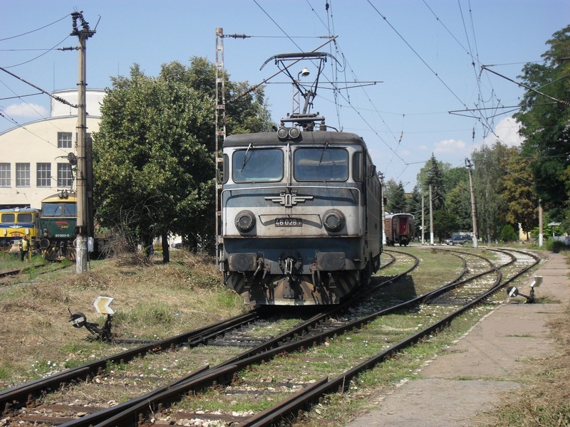 46 028.7 маневрира